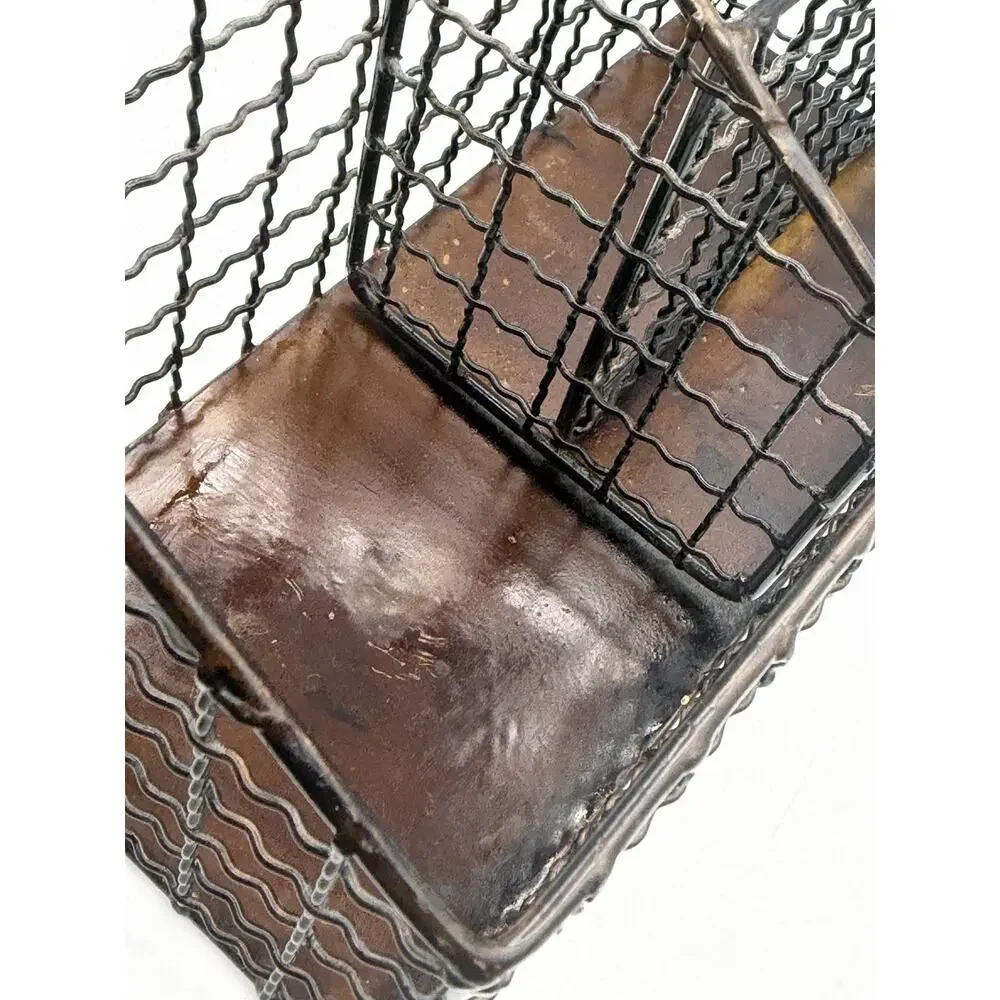 Vtg Rustic Metal Wire Mail Sorter Desk Organizer Office Caddy Charging Station